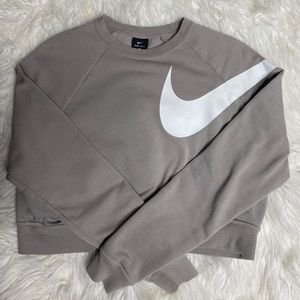 NIKE SPORTSWEAR WOMEN’S SWOOSH SWEATER